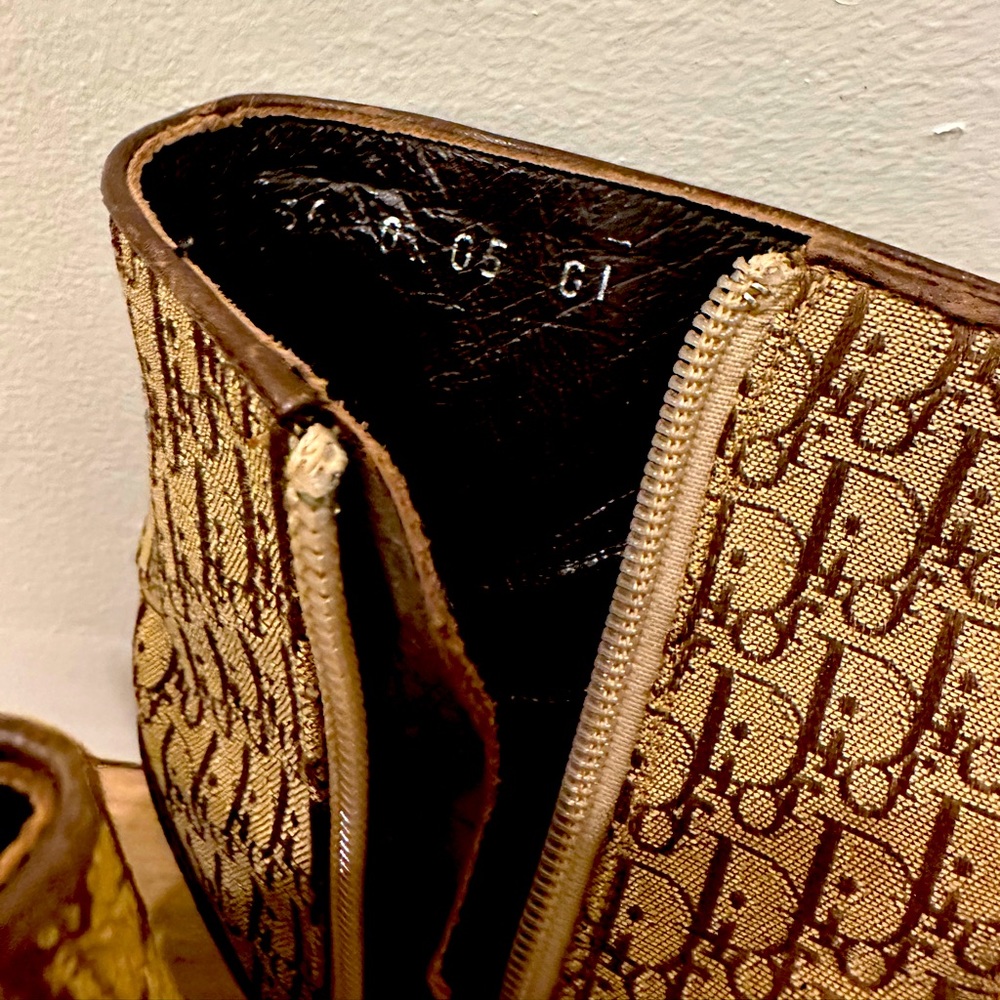 DIOR Cloth Ankle Boots in Beige - Picture 2 of 2
